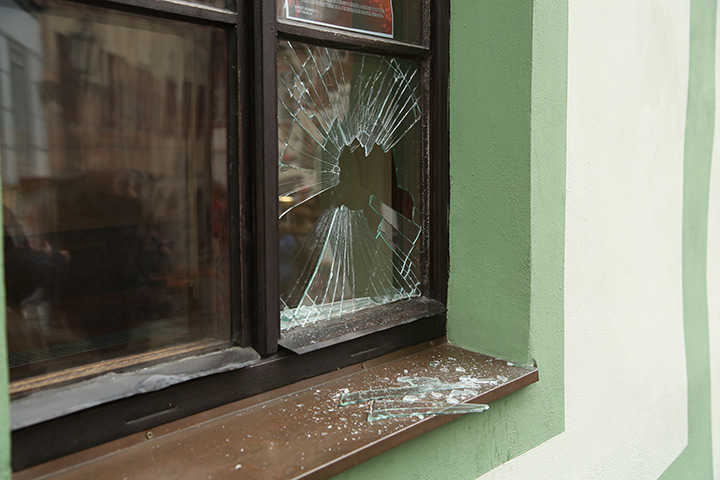 A2B Glass are able to board up broken windows while they are being repaired in East Malling.